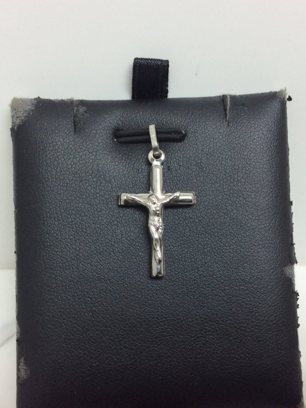 .925 Sterling Silver Cross Crucifix 1.90 Grams Religious Charm Medal 1 1/4 Inch
